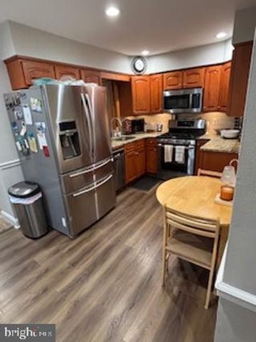 326 STATE ST, Cherry Hill, NJ 08002