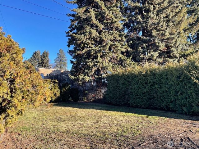 705 E 3rd Avenue, Ellensburg, WA 98926