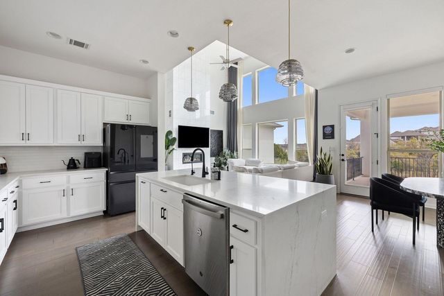 920 Trevi Fontana DR, Leander, TX 78641