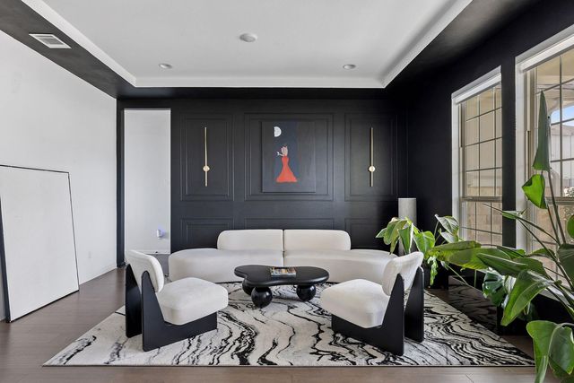 920 Trevi Fontana DR, Leander, TX 78641