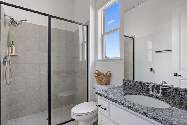 920 Trevi Fontana DR, Leander, TX 78641