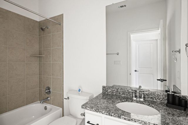 920 Trevi Fontana DR, Leander, TX 78641