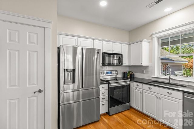 8325 Strandhill Road, Huntersville, NC 28078