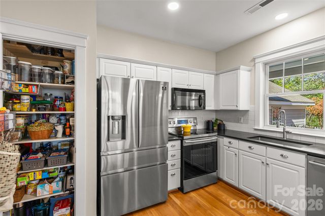 8325 Strandhill Road, Huntersville, NC 28078