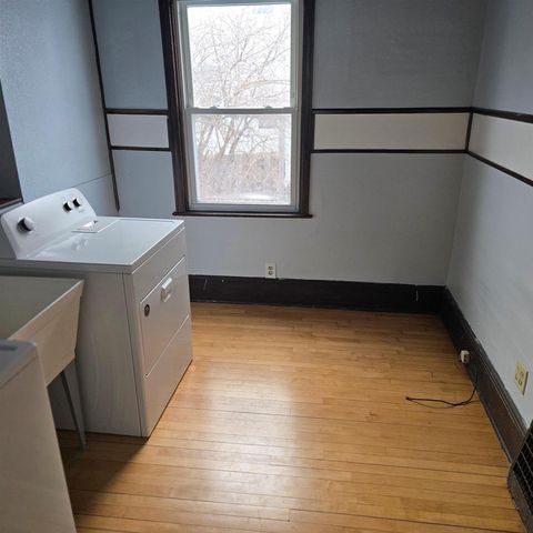 410 2ND STREET, Menominee, MI 49858