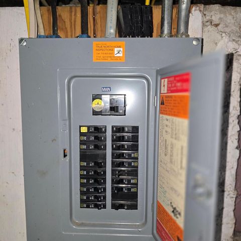 410 2ND STREET, Menominee, MI 49858