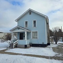 410 2ND STREET, Menominee, MI 49858