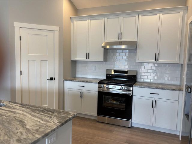 N9246 HOMESTEAD LANE, Appleton, WI 54915