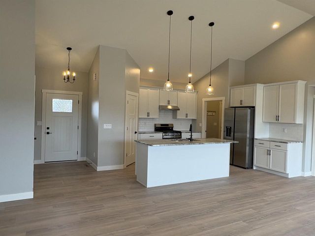 N9246 HOMESTEAD LANE, Appleton, WI 54915