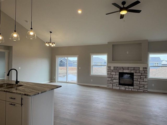 N9246 HOMESTEAD LANE, Appleton, WI 54915