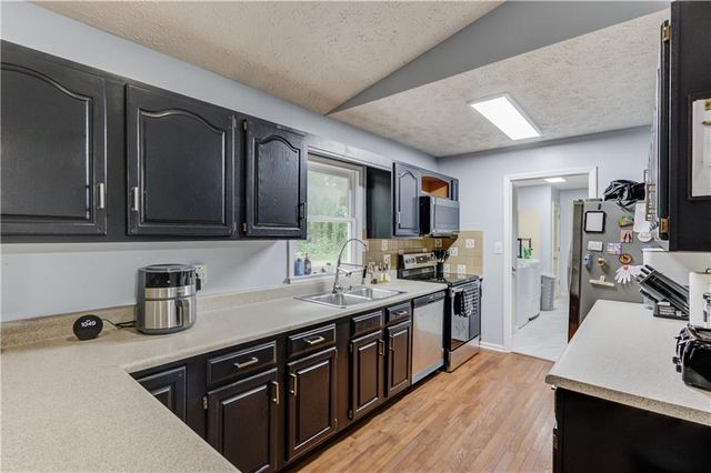 3305 Ladd Drive, Gainesville, GA 30506