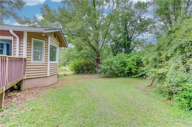 3305 Ladd Drive, Gainesville, GA 30506