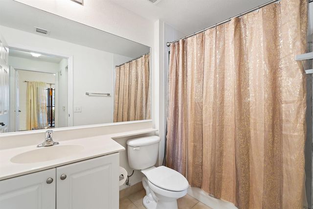 2803 Sarento Place 110, Palm Beach Gardens, FL 33410
