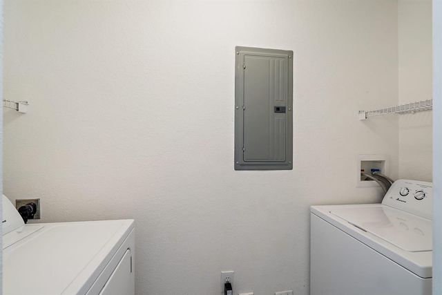 2803 Sarento Place 110, Palm Beach Gardens, FL 33410