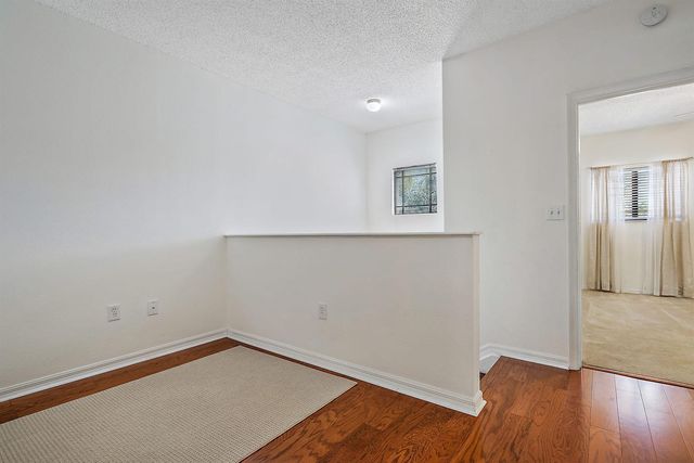 2803 Sarento Place 110, Palm Beach Gardens, FL 33410