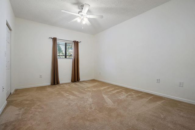 2803 Sarento Place 110, Palm Beach Gardens, FL 33410