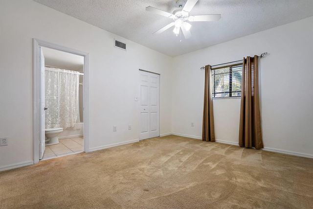 2803 Sarento Place 110, Palm Beach Gardens, FL 33410