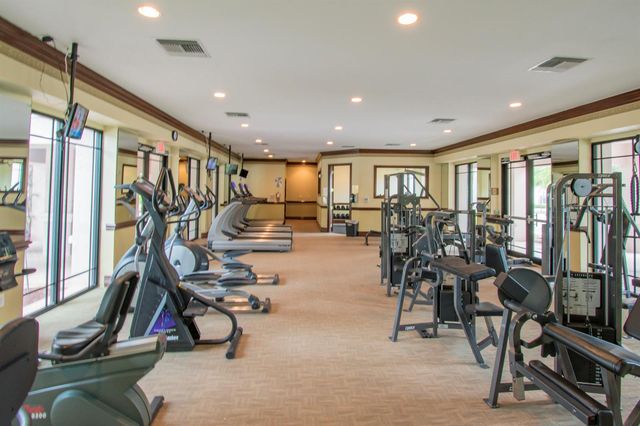 2803 Sarento Place 110, Palm Beach Gardens, FL 33410