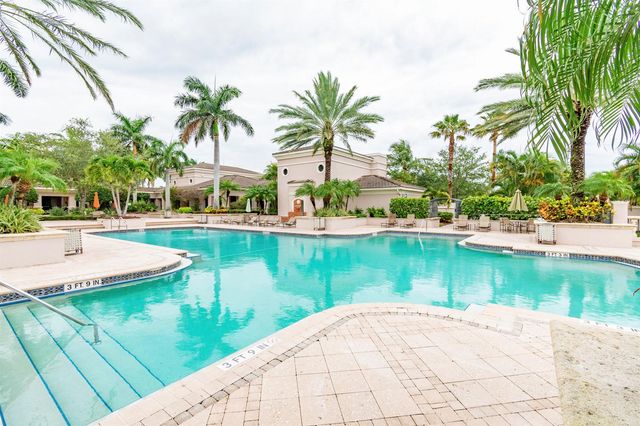 2803 Sarento Place 110, Palm Beach Gardens, FL 33410