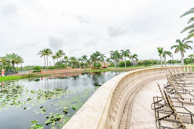 2803 Sarento Place 110, Palm Beach Gardens, FL 33410