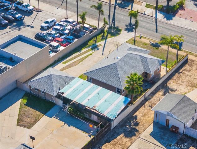 7931 1st, Stanton, CA 90680