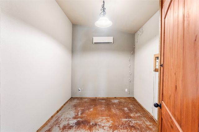 309 Cedar Point Circle, Gordonville, TX 76245