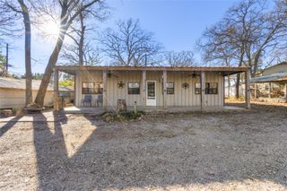 309 Cedar Point Circle, Gordonville, TX 76245