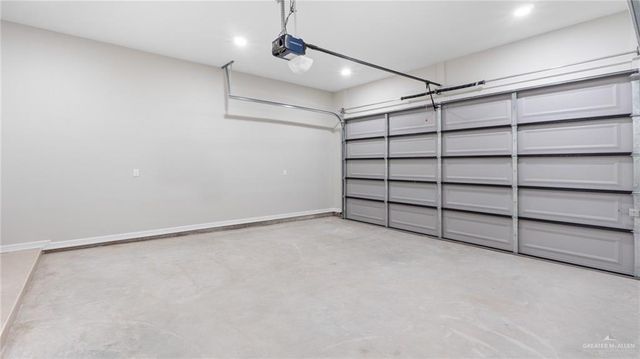 3907 Crimson Street, Mission, TX 78574