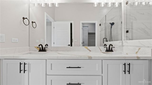 3907 Crimson Street, Mission, TX 78574