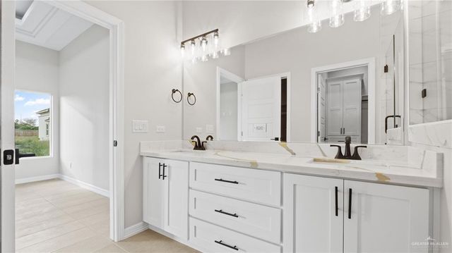 3907 Crimson Street, Mission, TX 78574