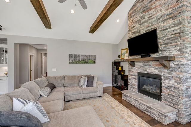 607 Beamon Dr, Franklin, TN 37064