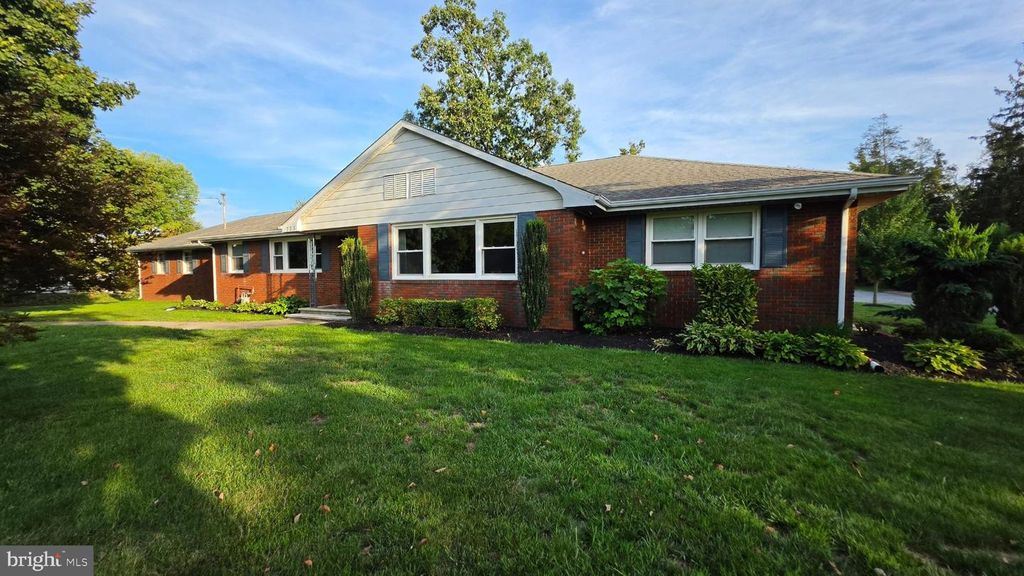 725 LANDIS AVE, BRIDGETON, NJ 08302 — exterior