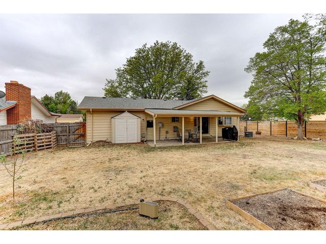 1027 Cottonwood Dr, Windsor, CO 80550