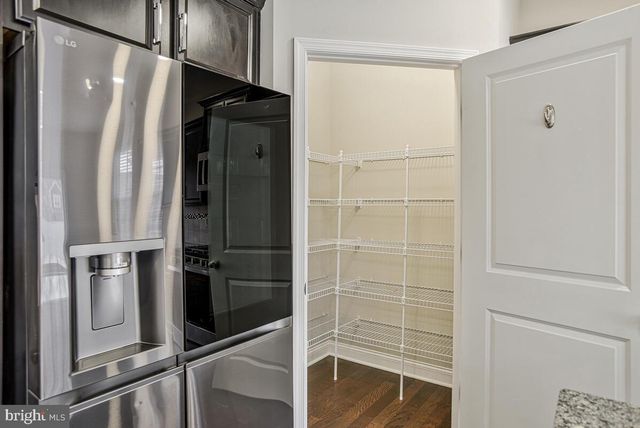 11353 FLAG CT, White Plains, MD 20695