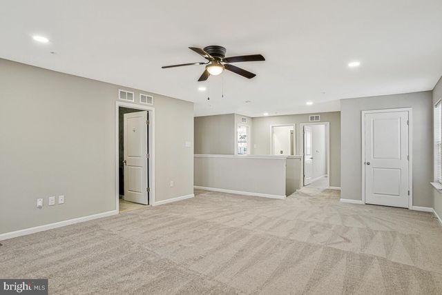 11353 FLAG CT, White Plains, MD 20695