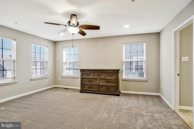 11353 FLAG CT, White Plains, MD 20695