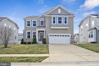 11353 FLAG CT, White Plains, MD 20695