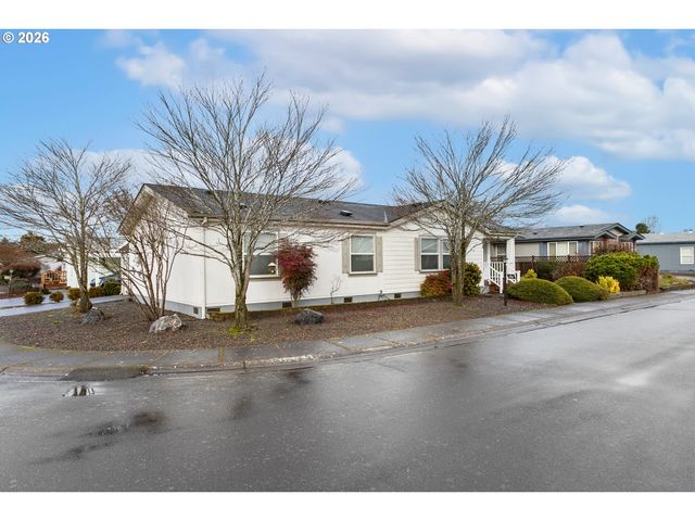 3700 BABCOCK Ln 106, Eugene, OR 97401