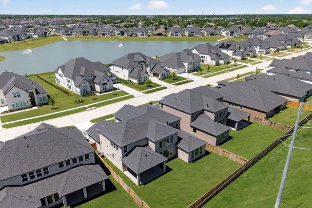 1677 Birch Lake Bend, Friendswood, TX 77546