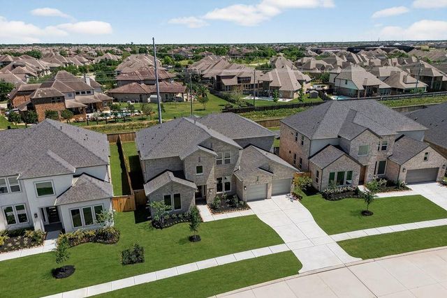 1677 Birch Lake Bend, Friendswood, TX 77546