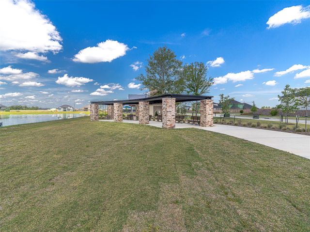 1677 Birch Lake Bend, Friendswood, TX 77546