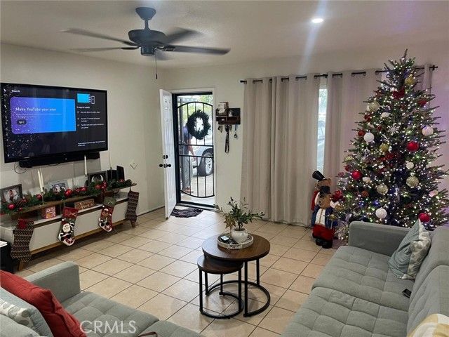 670 Lanier St., Hemet, CA 92543