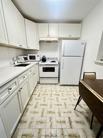 163 Markham H 163, Deerfield Beach, FL 33442