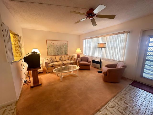 163 Markham H 163, Deerfield Beach, FL 33442
