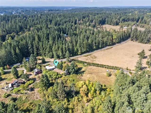 5230 Puget Road NE, Olympia, WA 98516