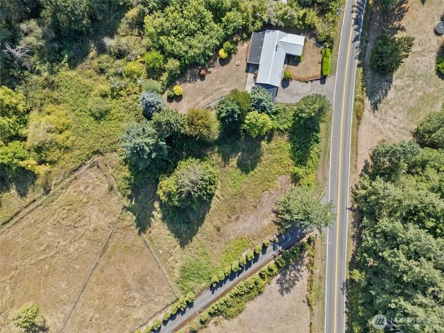 5230 Puget Road NE, Olympia, WA 98516