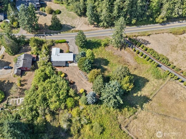 5230 Puget Road NE, Olympia, WA 98516