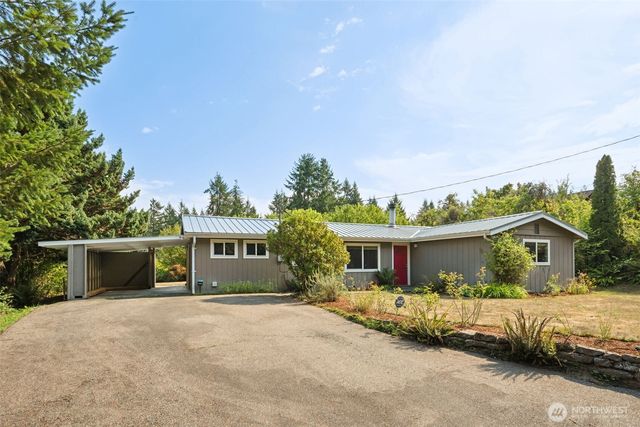 5230 Puget Road NE, Olympia, WA 98516