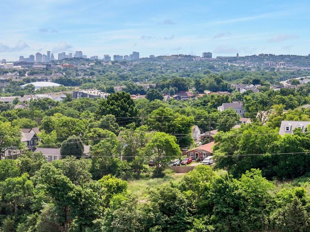 637 Annex Ave, Nashville, TN 37209