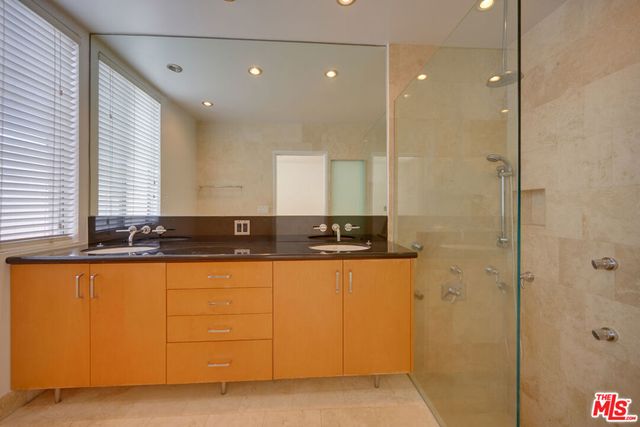 14 Privateer Street 1, Marina Del Rey, CA 90292